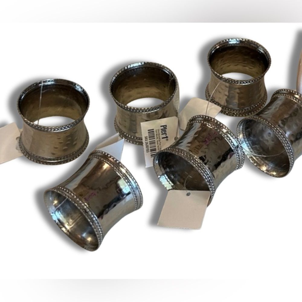 Pier 1 Hammered Silver Napkin Rings six piece Set NWT